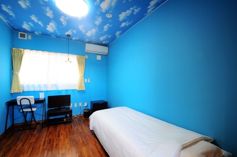 Hostal Zerogravity Seisui Villa