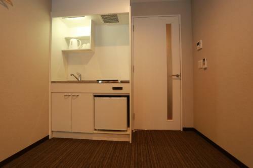 The Base Sakai Higashi Apartment Hotel