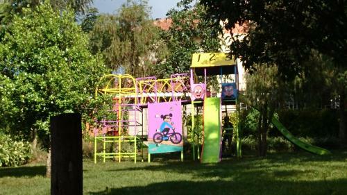 Hostal Jari Inn And Bistro
