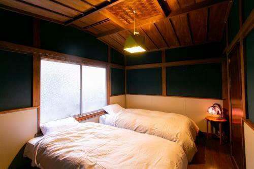 Hostal Mojiko Guest House Porto