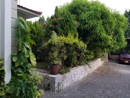 Emun Homestay Nyali
