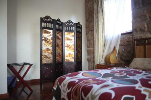 Hostal Zereniti House