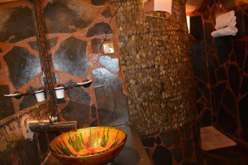 Shimba Hills Green Safari Lodge