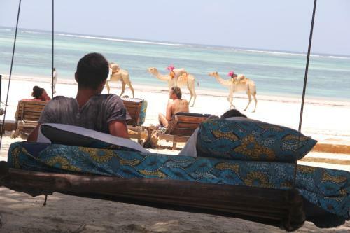 Albergue Bidi Badu Backpackers Diani