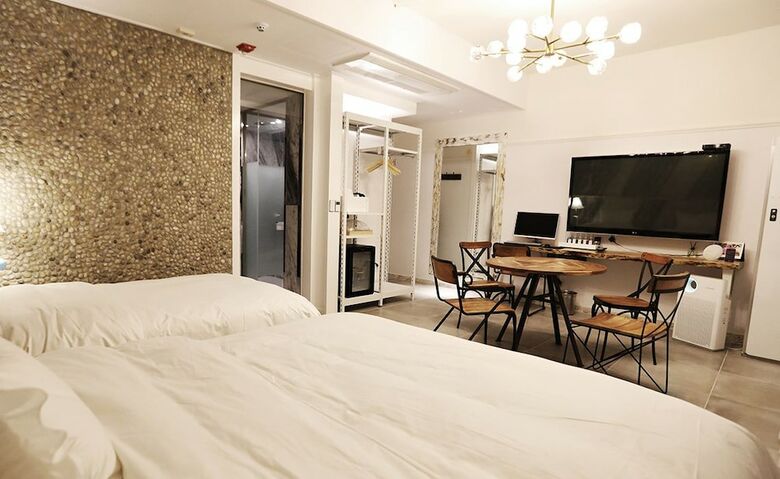 February Hotel Gimhae
