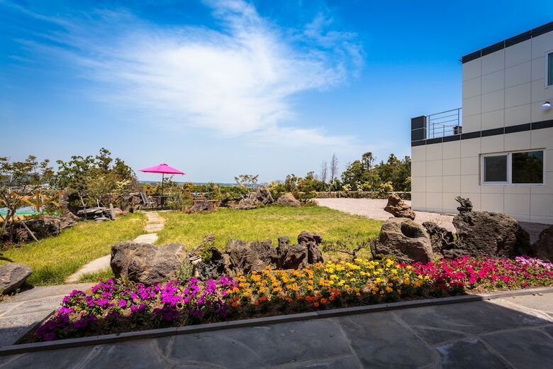 Gloryhill Pension