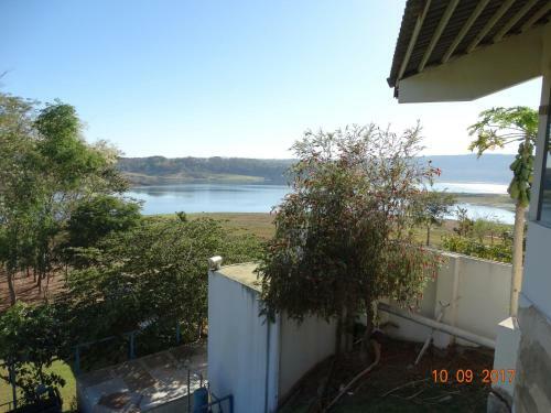 Apartamento Enseada Residence