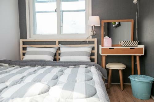Hostal Twins Guesthouse