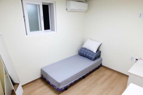 Hostal Namsan Gil House