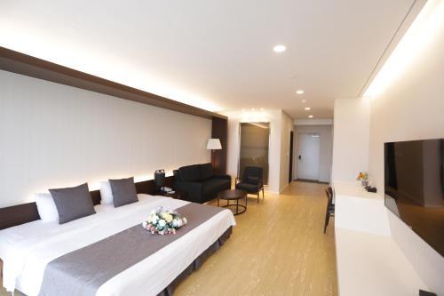 Hotel The Qube Resort Jeju