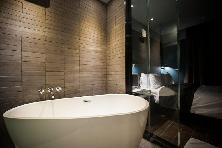 Hotel Amare