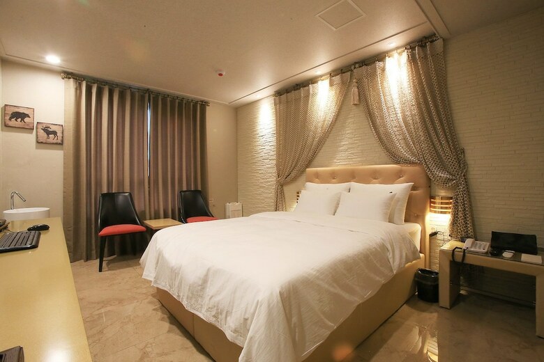 Sillim Hotel Urban
