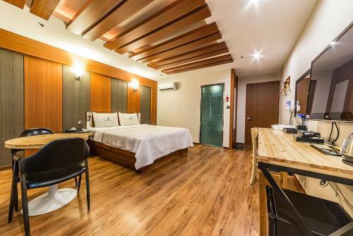 Azera Hotel