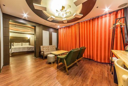 Azera Hotel
