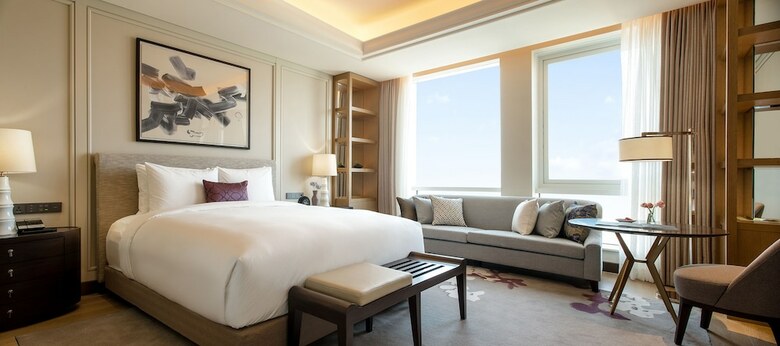 Hotel Paradise City