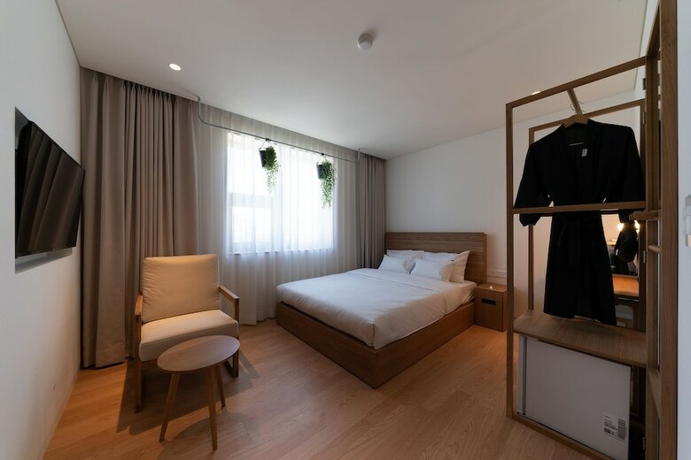 Heyy Chuncheon Hotel