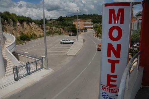 Apartments Monte