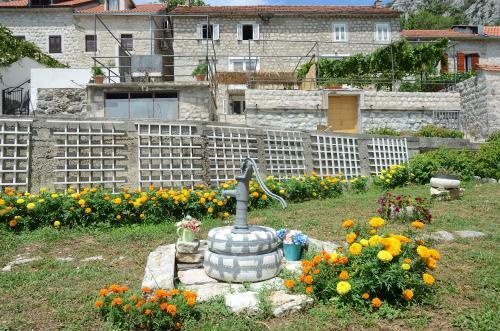 Apartamento Stone House Dragutinovic