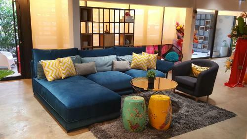 Bed & Breakfast Modern Cave Boutique Stay