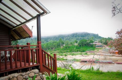 Hotel Mutiara Taman Negara Resort