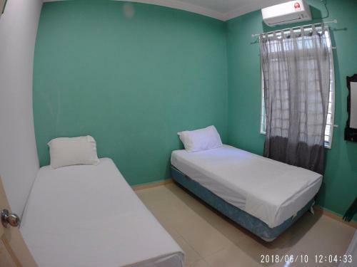 Hostal Fbs Guesthouse Dungun