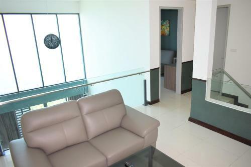 D'wharf Hotel & Serviced Residence