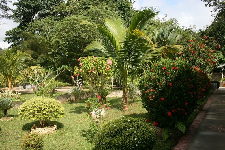 Hostal Balai Serama Guesthouse