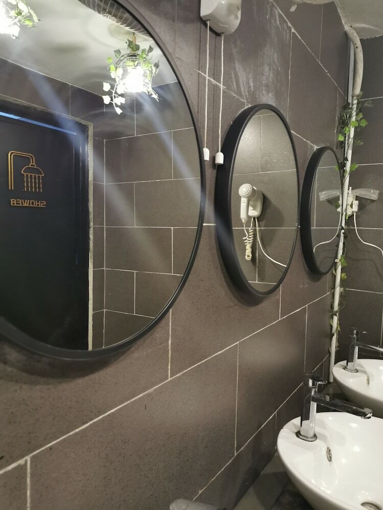 Aloha Capsule Hostel