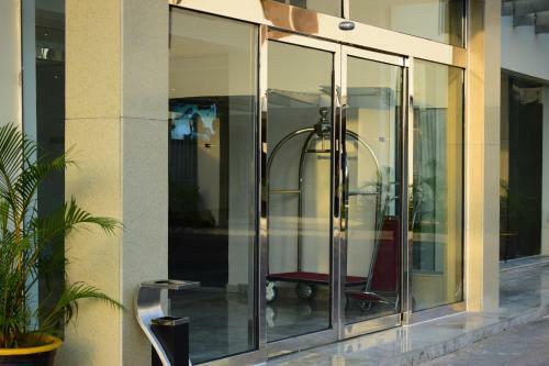 Hotel Monty Suites & Golf