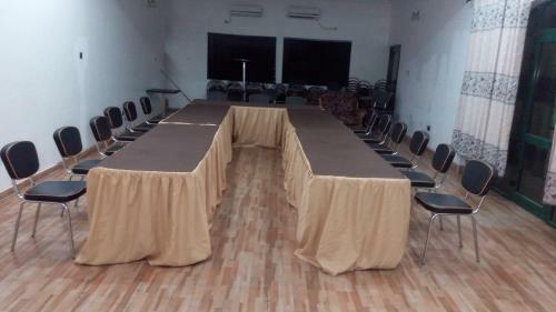 Hotel Ragaray Executive Suites