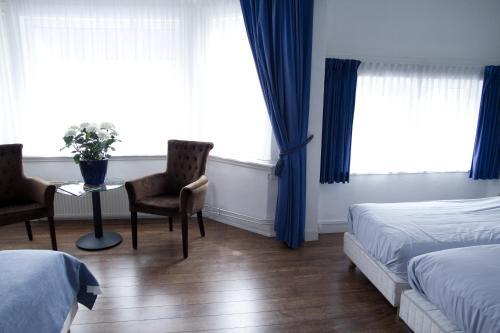 Hotel Albion