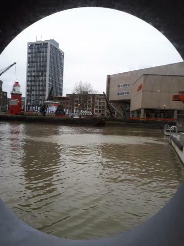 Bed & Breakfast Rooms On Water