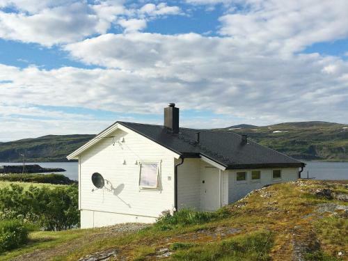 Holiday Home Breivikbotn