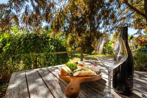 Bed & Breakfast Shy Cottage And Studio