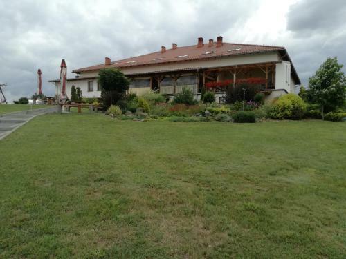 Bed & Breakfast Nasz Dworek