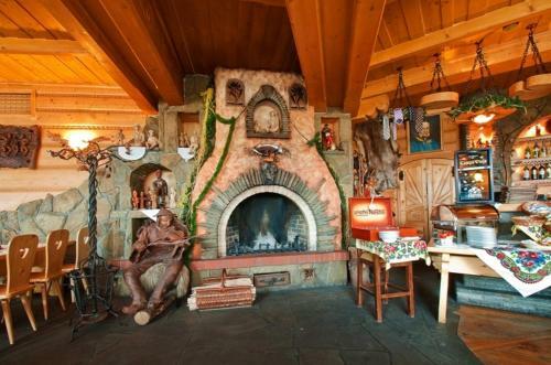 Hotel Skalny Dworek