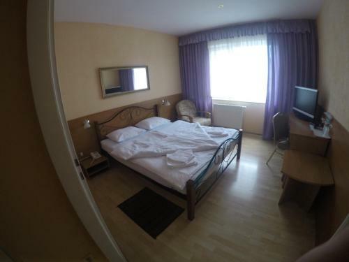 Hotel Solaris Lupus