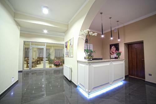 Hostal Parkowy Dworek