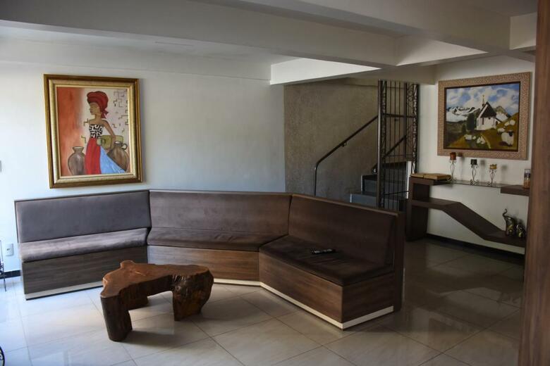 Hotel Holiday