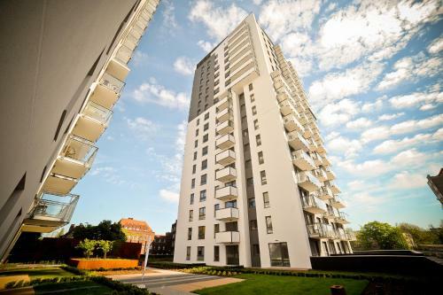 Apartment With Two Bedrooms On The 10th Floor