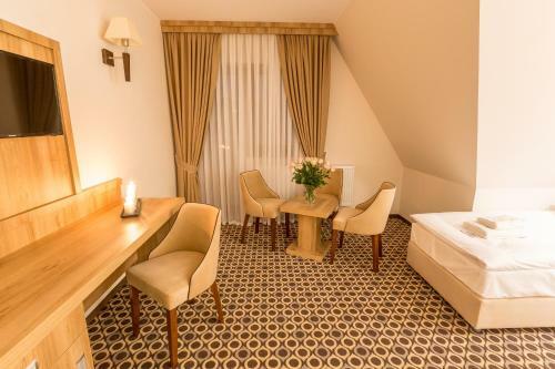Hostal Borowy Dw�r- Biznes, Spa & Fun