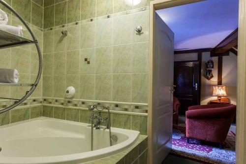 Hotel Grupa Harenda