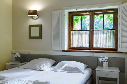 Hostal Pa?ac Brze?no