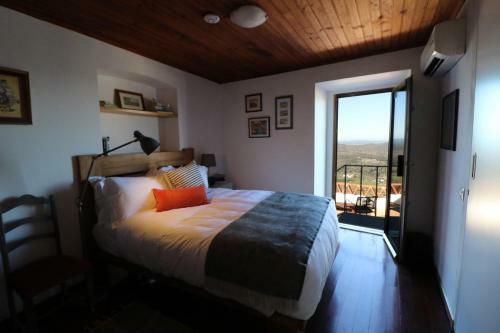 Hostal The Place At Evoramonte