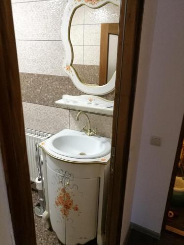 Hostal Conacul Soimilor