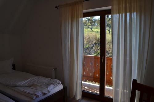 Hostal Ep�rjesi Meg�ll�