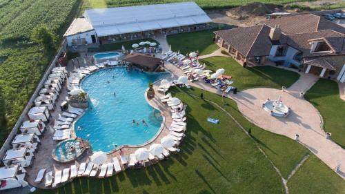 Bed & Breakfast Paradisul Transilvaniei Resort