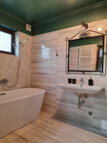 Bed & Breakfast Korona Panzi�
