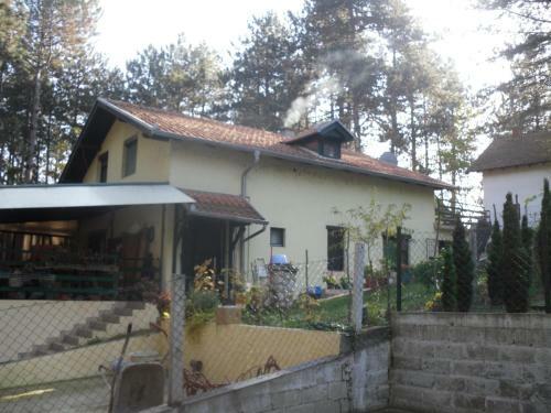 Hostal Guest House Keserovic