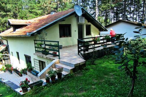 Hostal Guest House Keserovic